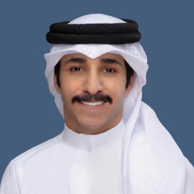 لا تَستهين بقوة الدعاء مهما عزاء طلبك فـ تذكر قدرة الله .