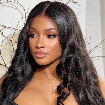 dalong_fatima's profile picture. Ambivert |Entrepreneur