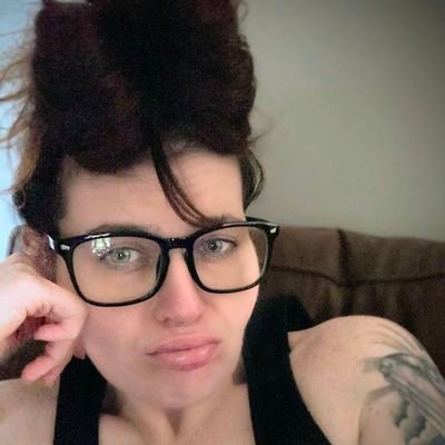 holdon_me's profile picture. I've been a CNA, Home Health Aide for 20+ years. 2014 my life changed after 2 failed back surgeries I have been fighting CRPS and Degenerative Disc Disease.