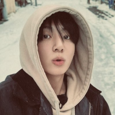 fan account ☕️📚 | taekook fic recommendations on ao3 (mostly) and twitter | 30’ 🇫🇷 | mostly NSFW 🔞 MDNI