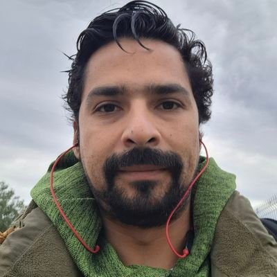 Ing. en Ind. y Log. en la UDP, indignado con la actual politica, las buenas ideas no tienen color político.
Motivado por las potencialidades de la blockchain.