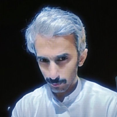 شاعر 📚| مقدم بثوث و صانع محتوى🎬 مجبور على التويتر😡
