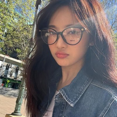 tuberowse's profile picture. 