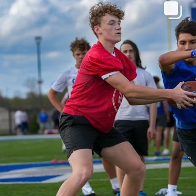 5'11 165lbs
Quarterback class of 2028
Carroll Highschool
Fort Wayne Indiana
4.22 GPA