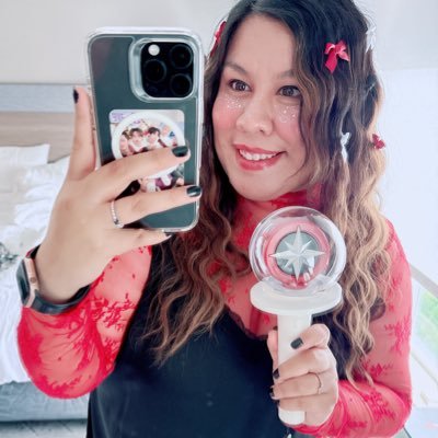 melissag14's profile picture. just a girl that loves kpop and anime. multistan. love going to (kpop) concerts!