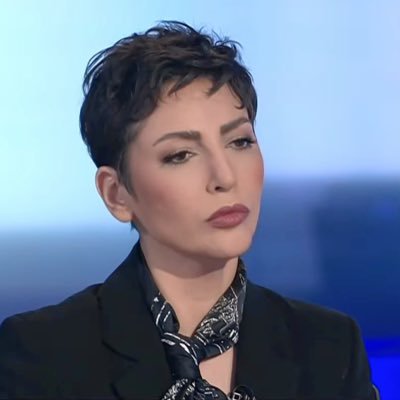 Iranian-Swedish Journalist and Anchor @iranintltv & @iranintlradio | Believe in Woman Life Freedom | 𝚅𝚒𝚎𝚠𝚜 𝚎𝚡𝚙𝚛𝚎𝚜𝚜𝚎𝚍 𝚊𝚛𝚎 𝚙𝚎𝚛𝚜𝚘𝚗𝚊l