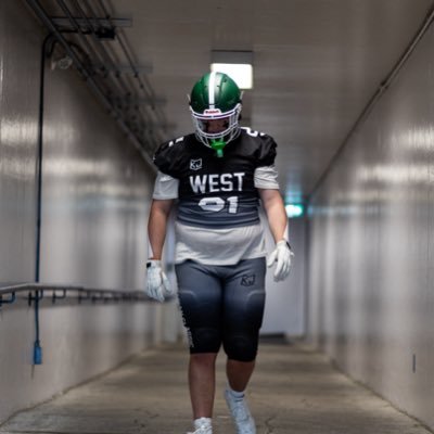 O/D line Long snapper - class of 2026 🇨🇦 - Calgary Wildcats - Springbank Community Highschool - 6’2” 270 pounds - Calgary, Alberta, Canada