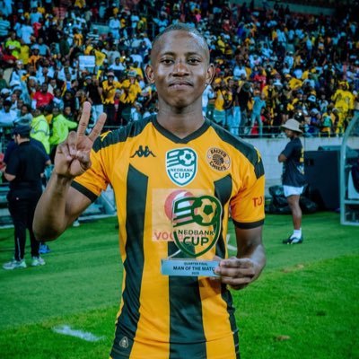 Frank Ocean Stan Acc 🎙| ProteaFire 🏏 | Man U ❤️| HalaMadrid🤍| Khosi✌️ | books 📚 | Social runner 🏃🏽