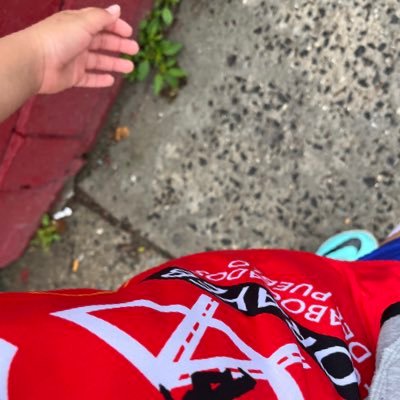 FZE1620915's profile picture. 