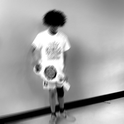 5’7
110
A/B Honor Roll
Can Play All Positions