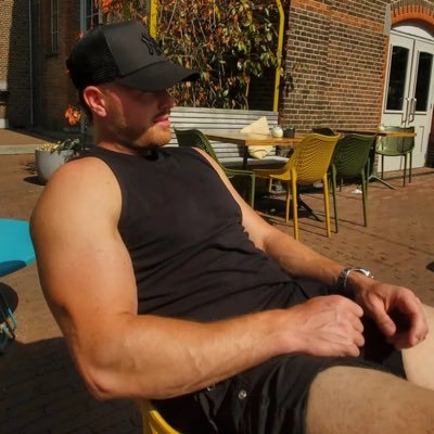 MikeTitueep's profile picture. 