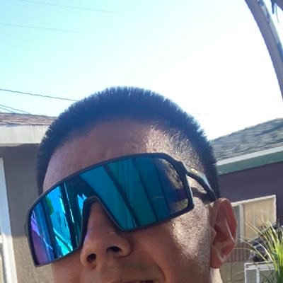 mandohhh's profile picture. Still high 🏝 ⚡️🏈💯