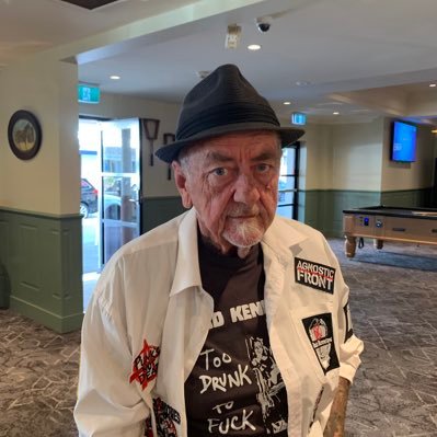 DavidSchloeffe1's profile picture. 