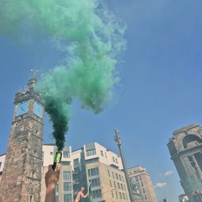 Born on Saint Patricks Day . Married with 3 amazing weans . Glasgow is Green & White 🍀🍀 STH Section 110. Was once a wee bhoy in the Jungle. Hail Hail 💚