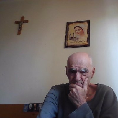 Piotr Kwapniewski .Lat 77 mieszkam Polska-Tychy ,stary,brzydki,i terminalnie chory!
Dzieci Poczęte Darem Bożym,i naszą inwestycją w przyszłość Polski!