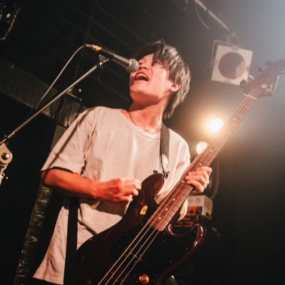shunpei_bassist's profile picture. ベース弾いています