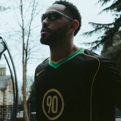 🕊️ 𝐿𝑒𝑎𝑝 𝑜𝑓 𝑓𝑎𝑖𝑡ℎ,....
our father,two times eleven.......
In a toxic relationship with Man utd 🥲