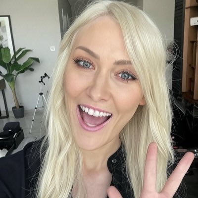 DorisEvan1621's profile picture. I'm here to help people financially with emy nd and bring forth happiness, smile to family that are in need, more so, helped those in need to finance