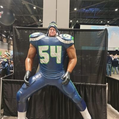 Taunton Town, Bristol Rovers, Seattle Seahawks, Bath Rugby and rock music.
Proud dad to 3 incredible boys 🏴