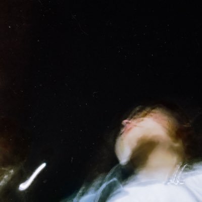 Zwocar's profile picture. . ݁₊ 🗽⊹ . ݁˖🏛️ . ݁  ♯ ⏳ 𝑉𝑖𝑣𝑜 𝑝𝑜𝑟 𝑙𝑜𝑠 𝑟𝑒𝑐𝑢𝑒𝑟𝑑𝑜𝑠 𝑦 𝑚𝑜𝑟𝑖𝑟𝑒 𝑝𝑜𝑟 𝑙𝑎 𝑛𝑜𝑠𝑡𝑎𝑙𝑔𝑖𝑎𓍯𓂃 🌊 𓏲┆@themarias !🌪️