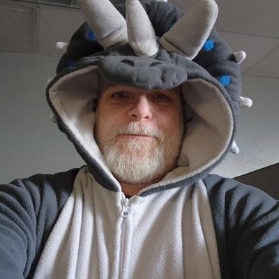 Giants10_Dess's profile picture. The Official Twitter of Jason Dessen