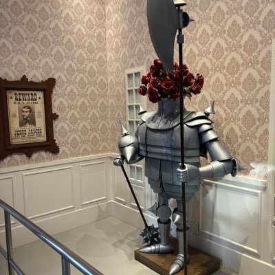 趣味で主にMMORPG系の小説を書いています。
『MONSTERS ONLINE~お嬢様と執事の人外魔境攻略~』
小説家になろうURL:https://t.co/uGgLjFlFtE
フォロー、RP、いいね大歓迎です!
仲良くしてくれると大変うれしいです!
よろしくお願いします!