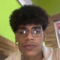 a última nuvem (@tweetsdomarkk) 's Twitter Profile