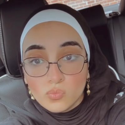 GummiBear247's profile picture. There is no life without music, Employed 💸, Living the Good Life 😌