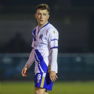 billylewins15's profile picture. ⚽️