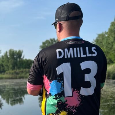 31 year old Navy vet. Part time content creator! Illinois Native. Member of @Regimentgg @crowefam_ PARTNER: @drinkfreshenup
