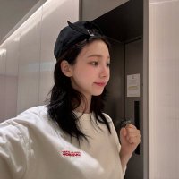 🦕 (@yjmbluusaurus) 's Twitter Profile