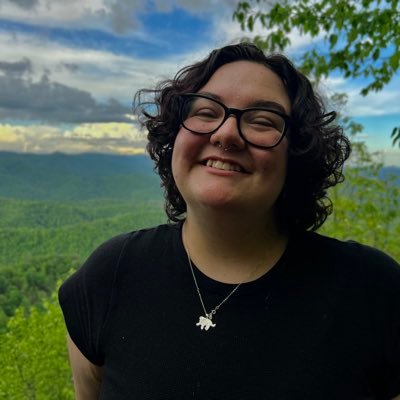 Mountain folk. Creative writing undergrad @ UofM. Writing poems :)
