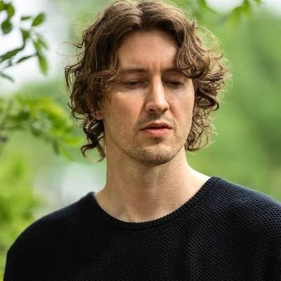 dean_lewis1042's profile picture. actor