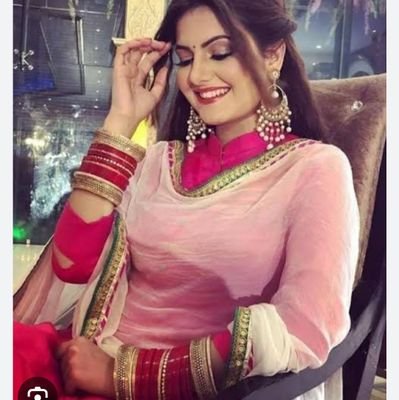 chooti_singh89's profile picture. i am college student💦💦