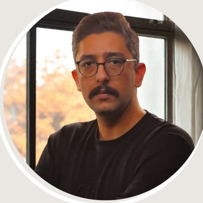 HKhodaverdi's profile picture. اگر مردم نتوانند خوب بنویسند،
نمی‌توانند خوب فکر کنند،
و اگر نتوانند خوب فکر کنند،
دیگران به جای آن‌ها فکر خواهند کرد.

✍🏻جورج‌ اورول