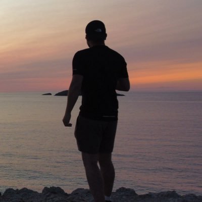 larnsw's profile picture. 