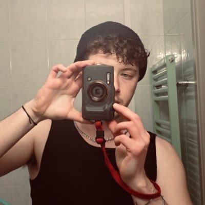 22🎂|📍Paris & IdF | IFSI 🩺 | « Caméléon hyperactif » - ChatGPT | https://t.co/9bZ5vcCtO8