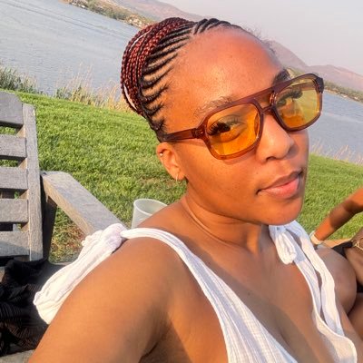 NoxoloOlerato's profile picture. 🦋Living | 🫧 Art