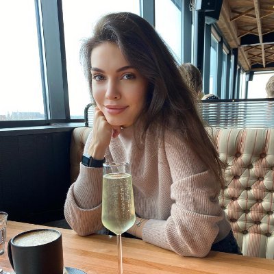 Sophia418u's profile picture. If you want to change the world, start with yourself! 👩‍⚖️ business owners. Enjoy reading news about X. Retweets do not represent personal opinions. #MAGA 🙏