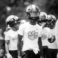 Julian crenshaw (@juliancren730) 's Twitter Profile