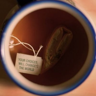 teaoverchaos's profile picture. 