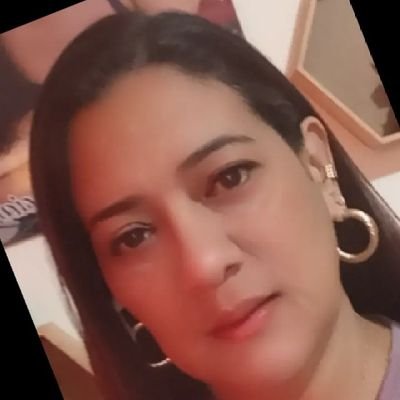 SOBREVIVIENTE de los TERRORISTAS FARC y ELN.Antioqueña 🤍💚 Hija de arrieros a mucho honor! Por la DERECHA #VictimasConRostro
#LosNiñosNoSeTocan #FueraPetro