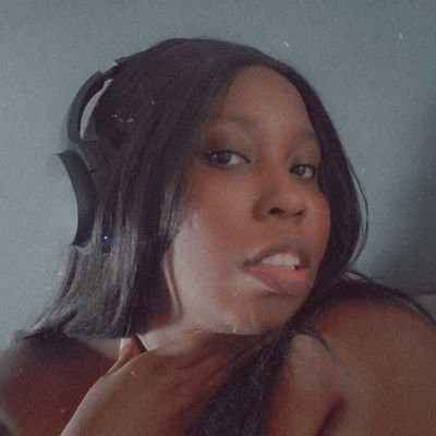 @Eniifo