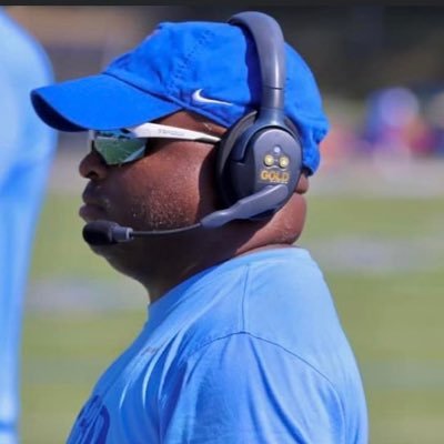 Believer / Husband / Father / Operation Enduring Freedom Veteran ; Fortis Fortuna Adiuvat / Assistant Football & Head Girls Soccer Coach @ HLMS / Isaiah 9:6