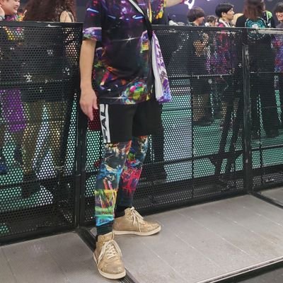 kemcharo's profile picture. Fear,and Loathing in Las Vegas/主に関東
ほぼ自分がライブ行くときしか発信しない..