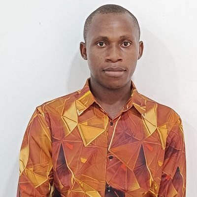 I'm Felix, an experienced Virtual Assistant and Transcriber. I help busy CEOs and Executives to have much time to rest, by giving out admin support to them.