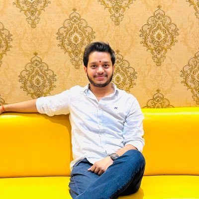 Aditya_3111's profile picture. आम आदमी की खास कहानी