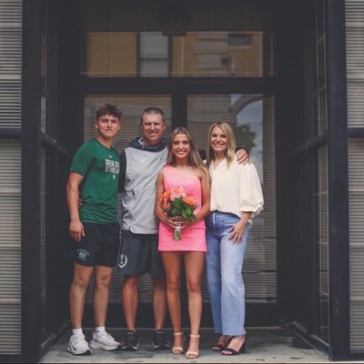 Mom to Kase Parker & Kinsley Laine/ Proud Coaches Wife to @Spradlen2536 @GreeneDevilsFB/Recovery Advocate 💜
