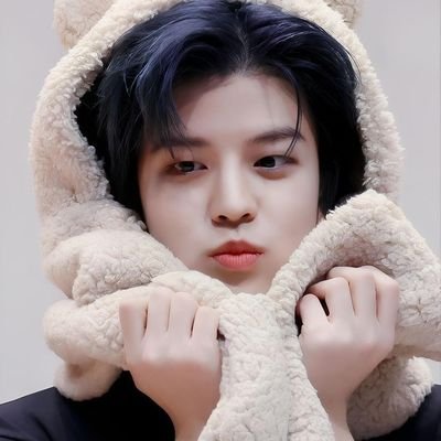 𝐁𝐢𝐞𝐧𝐯𝐞𝐧𝐢𝐝𝐨𝐬 𝐚𝐥 𝐁𝐨𝐮𝐥𝐞𝐯𝐚𝐫𝐝 🌈
Stray kids✨🦋
Enamorada de un perrito y un kiwi🐶🥝
Seungmin y Hyunjin lover🌸❤️
21 pirulos🌸🫶🏼