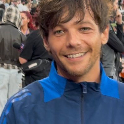 she/her | 25 | no stunts larrie not here to post alot